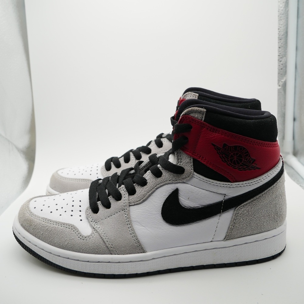 Nike‎ Air Jordan 1 Retro High OG Light Smoke Grey 555088-126 Mens 8.5 White Red